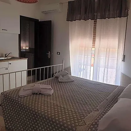 Dimoramuri Bed & Breakfast Katánie