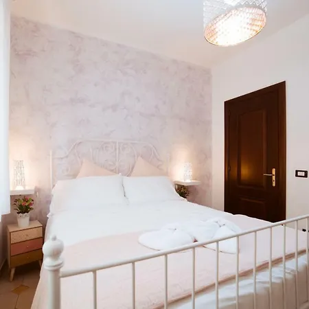 Dimoramuri Bed & Breakfast 4*